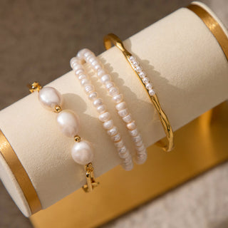 Chunky Pearl Bracelet - Gold Lunar