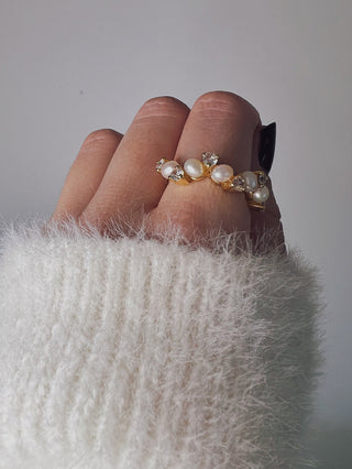 Freshwater Pearl Ring - Gold Lunar