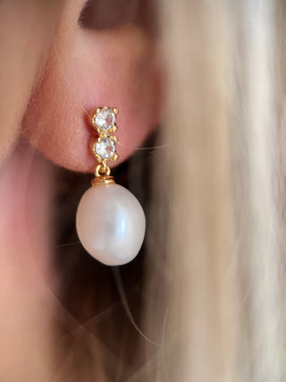 Zircon Pearl Drop Earrings - Gold Lunar