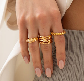 Rope Twist Ring - Gold Lunar