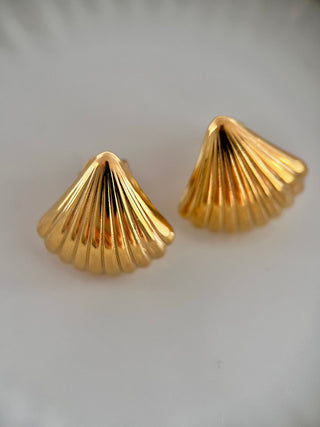 18k gold plated Curved Fan Studs earrings