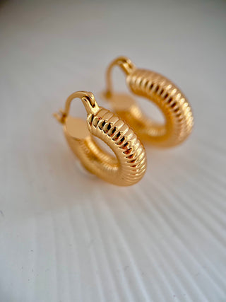 18k gold plated brass Ribbed Hoops - Gold Lunar